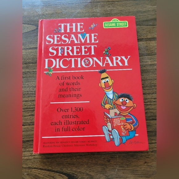 Vintage Sesame Street illustrated dictionary - Picture 1 of 7